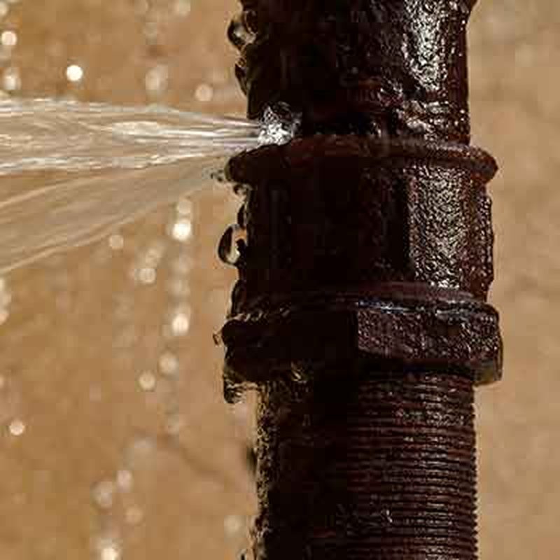 Burst pipe that caused water damage in a Louisville home